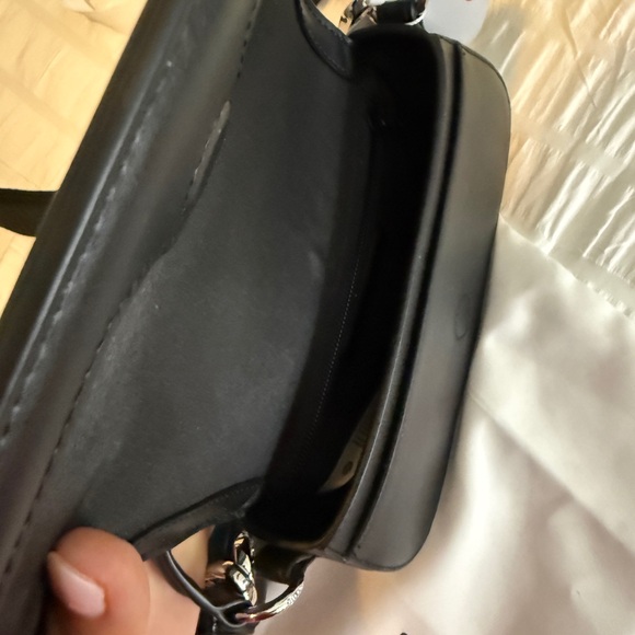 lululemon athletica Black Crossbody Bag - Picture 5 of 6